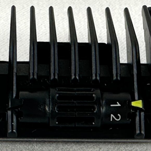 Philips Norelco Replacement 5 in 1 OneBlade Trimmer Adjustable Beard & Hair Comb - Picture 11 of 11